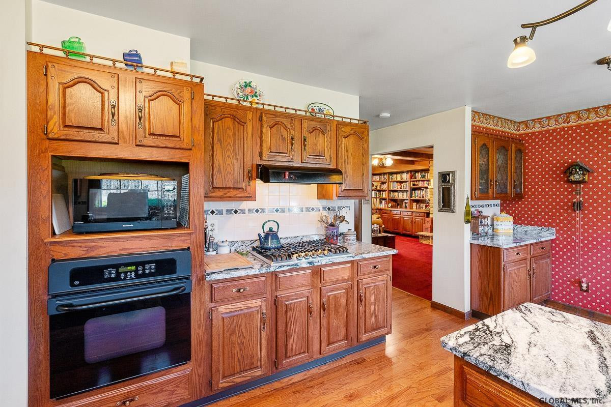 255 Beaver Dam Road Bethlehem, NY 12158 - Photo 15 of 93 Photo 50