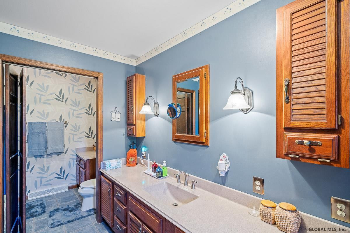 255 Beaver Dam Road Bethlehem, NY 12158 - Photo 27 of 93 Photo 62