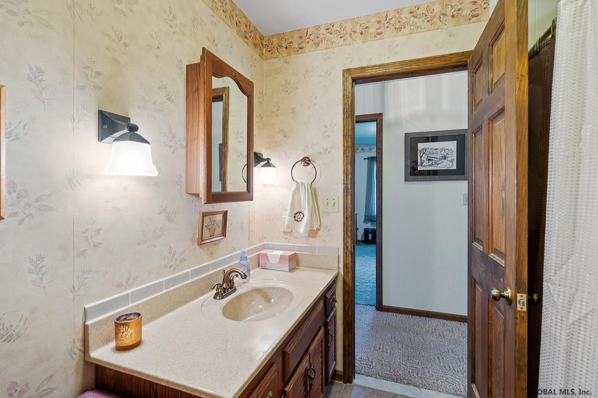 255 Beaver Dam Road Bethlehem, NY 12158 - Photo 30 of 93 Photo 65