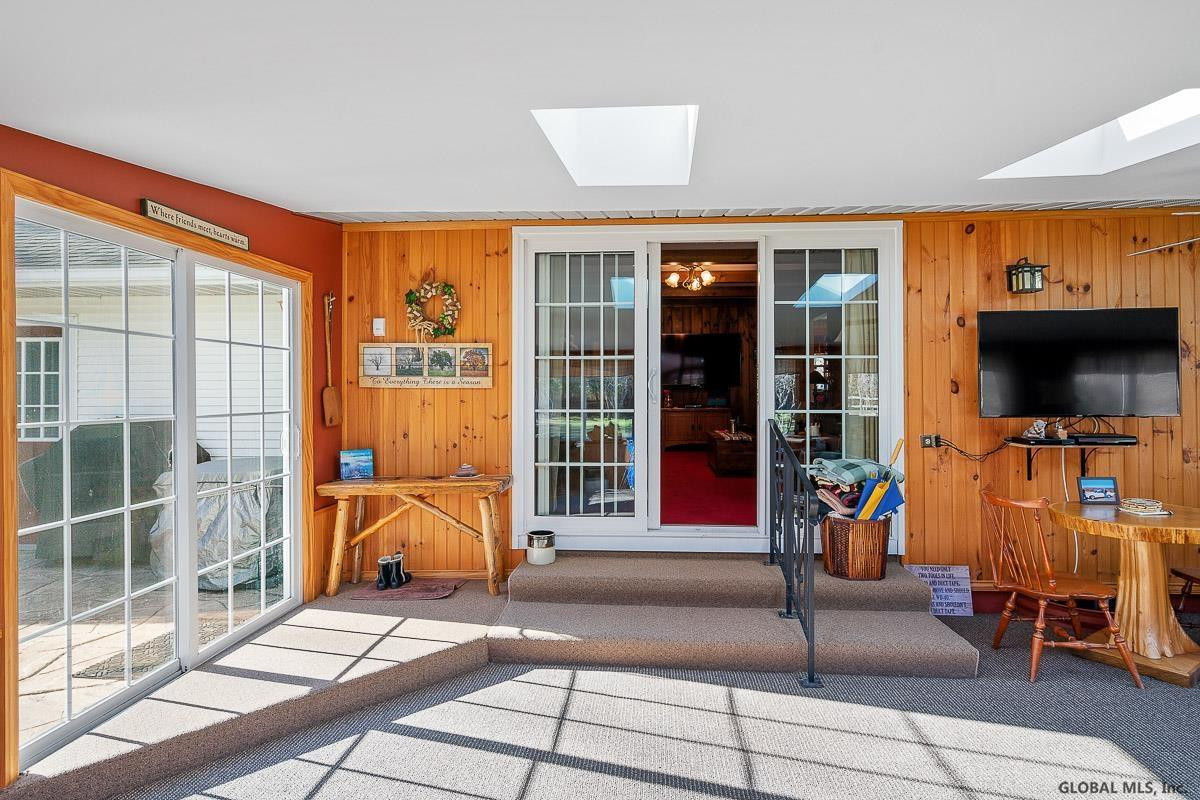 255 Beaver Dam Road Bethlehem, NY 12158 - Photo 52 of 93 Photo 86