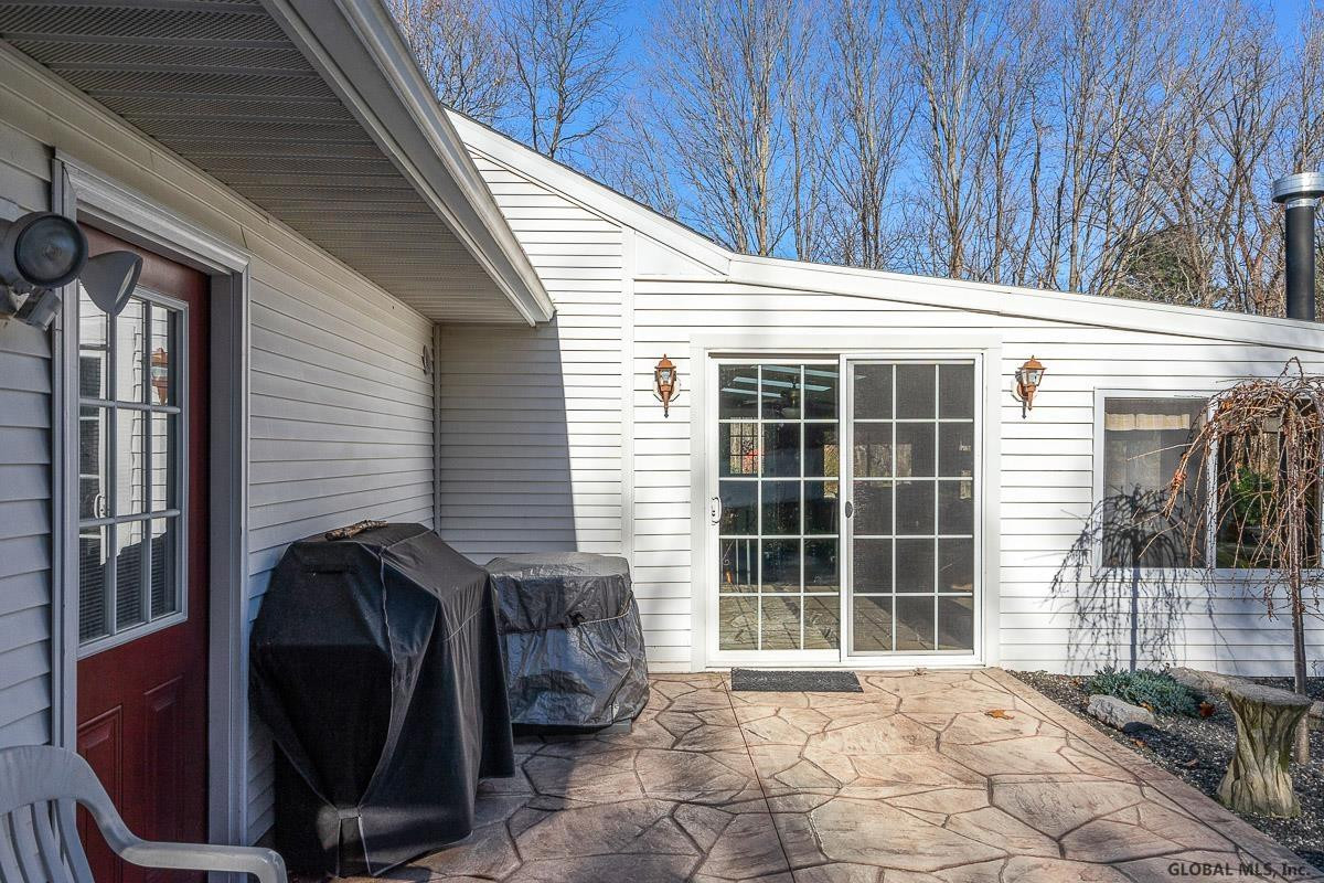 255 Beaver Dam Road Bethlehem, NY 12158 - Photo 76 of 93 Photo 31