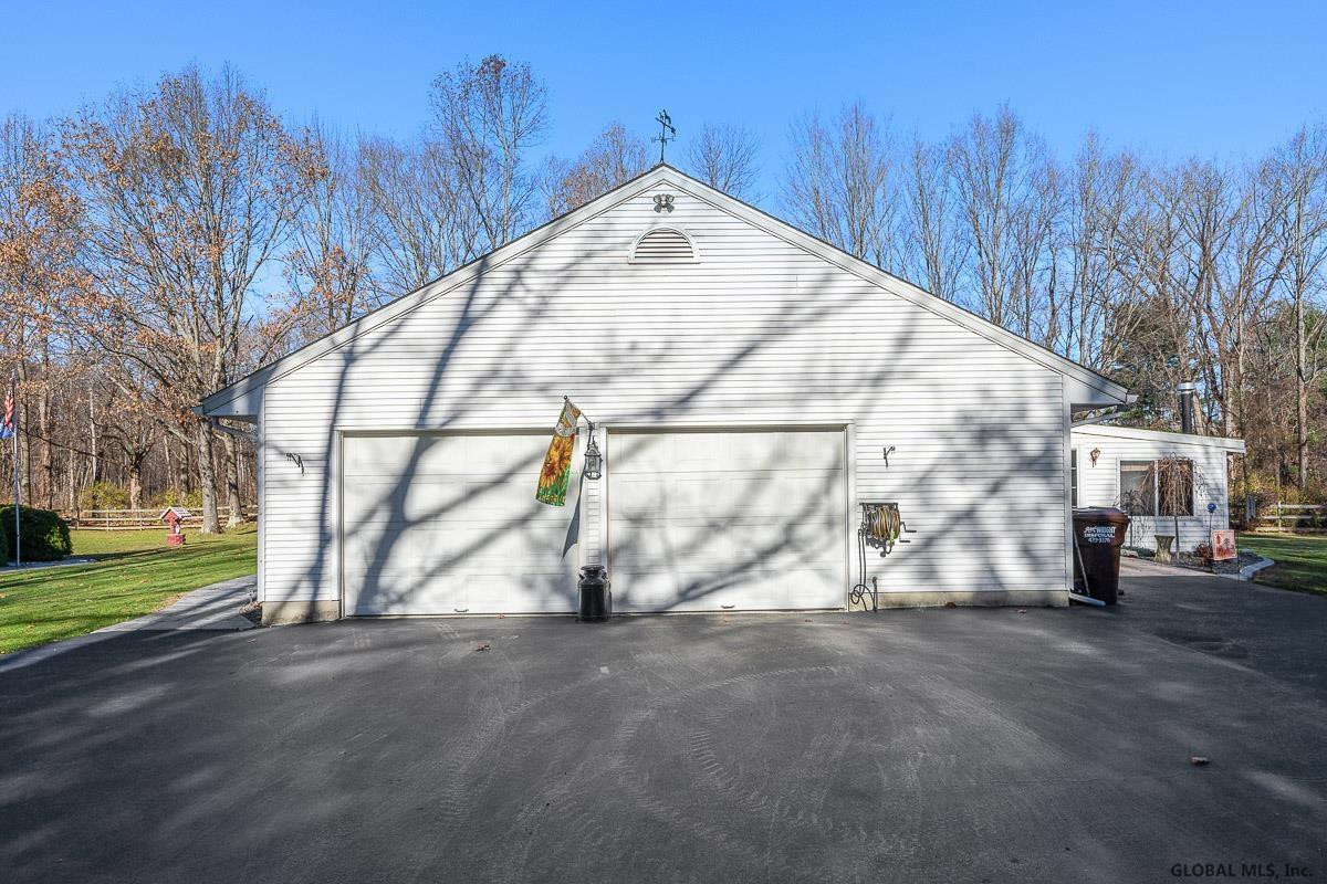 255 Beaver Dam Road Bethlehem, NY 12158 - Photo 84 of 93 Photo 29