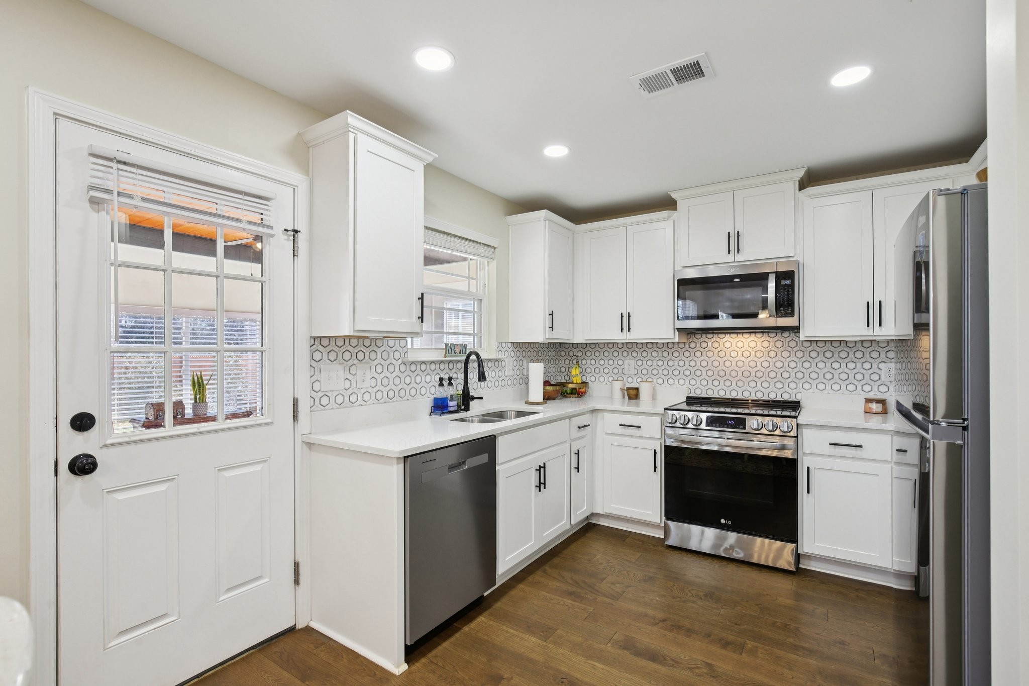 1010 Addler Drive Springfield, TN 37172 - Photo 23 of 68
