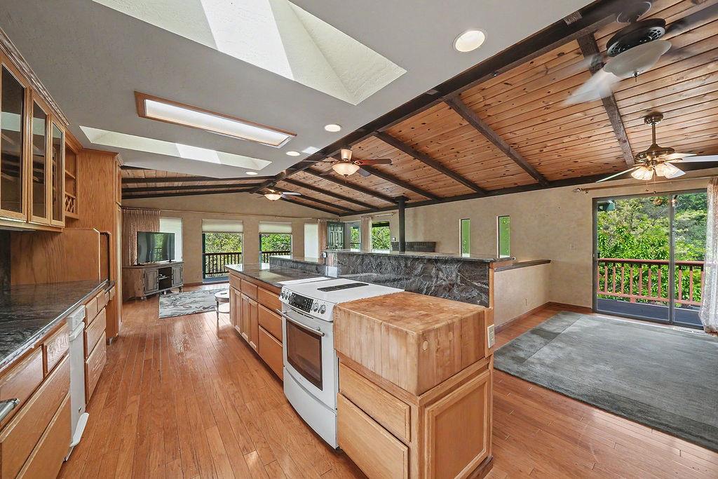 13730 June Way Jackson, CA 95642 - Photo 10 of 72