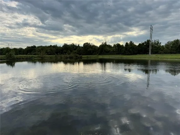 $579,950 | 27627 West 335th Street, Osawatomie, KS 66064