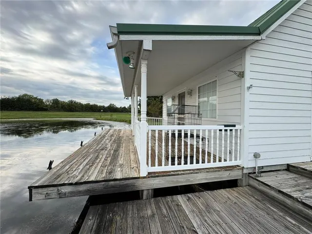 $579,950 | 27627 West 335th Street, Osawatomie, KS 66064