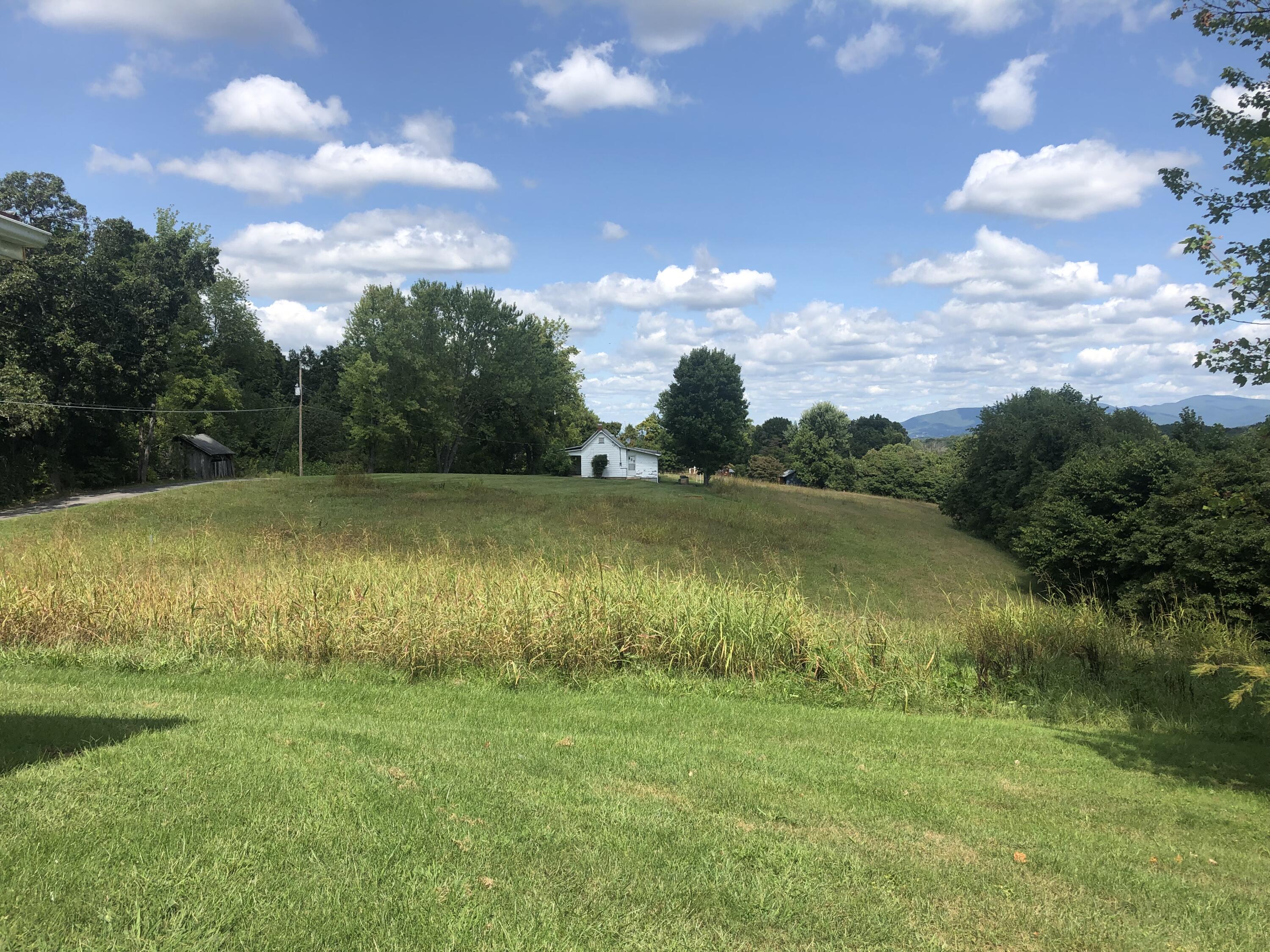 267 McKeehan Ridge Road Johnson City, TN 37601 - Photo 10 of 31 30B7307A-5F63-416F-ACFB-B9C565399323