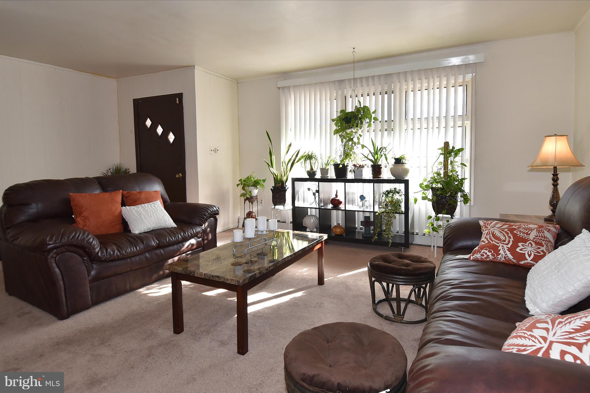 9012 Spring Avenue Lanham, MD 20706 - Photo 2 of 16 Living Room
