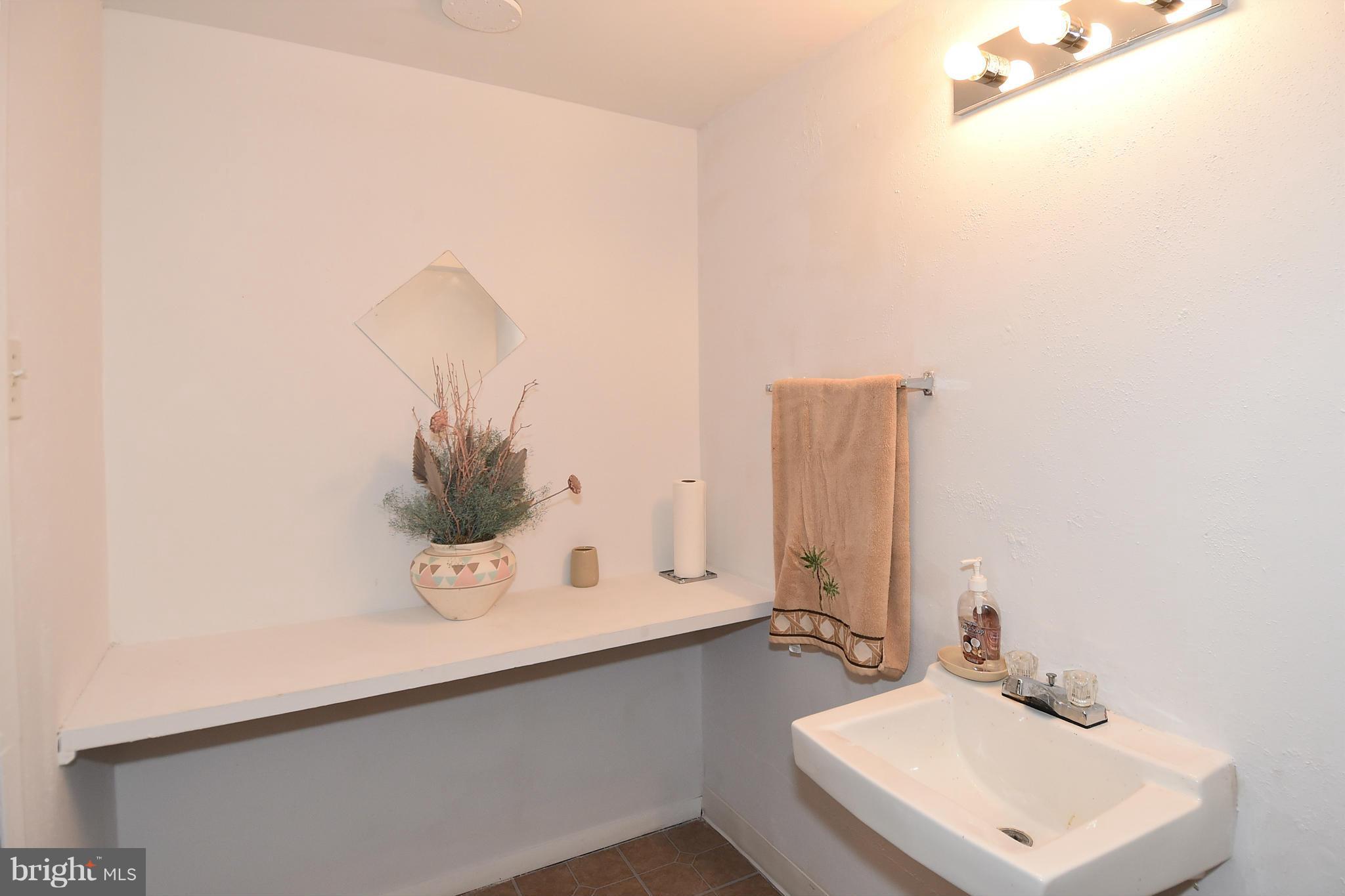 9012 Spring Avenue Lanham, MD 20706 - Photo 13 of 16 HalfBath