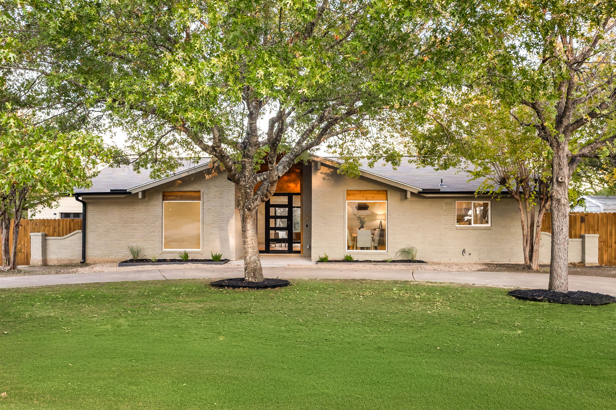 10111 Rocking Horse Road Austin, TX 78748 - Photo 1 of 1