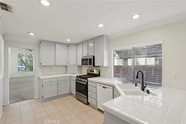 $667,999 | 31938 Calle Tiara South, Temecula, CA 92592