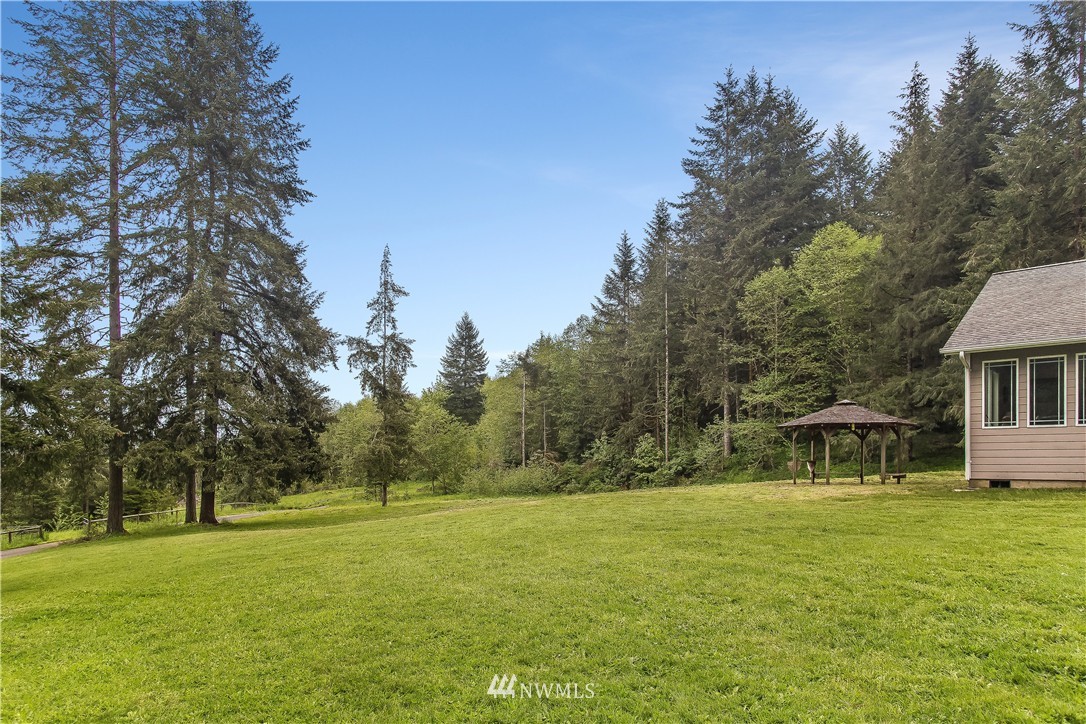 489 Agren Road Castle Rock, WA 98611 - Photo 4 of 24 Gallery Image 4