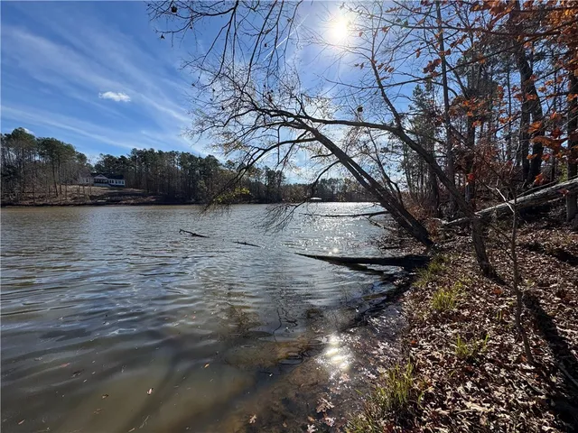 $90,000 | 82 East Commodore Drive, Cross Hill, SC 29332