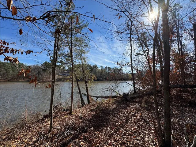 $90,000 | 82 East Commodore Drive, Cross Hill, SC 29332