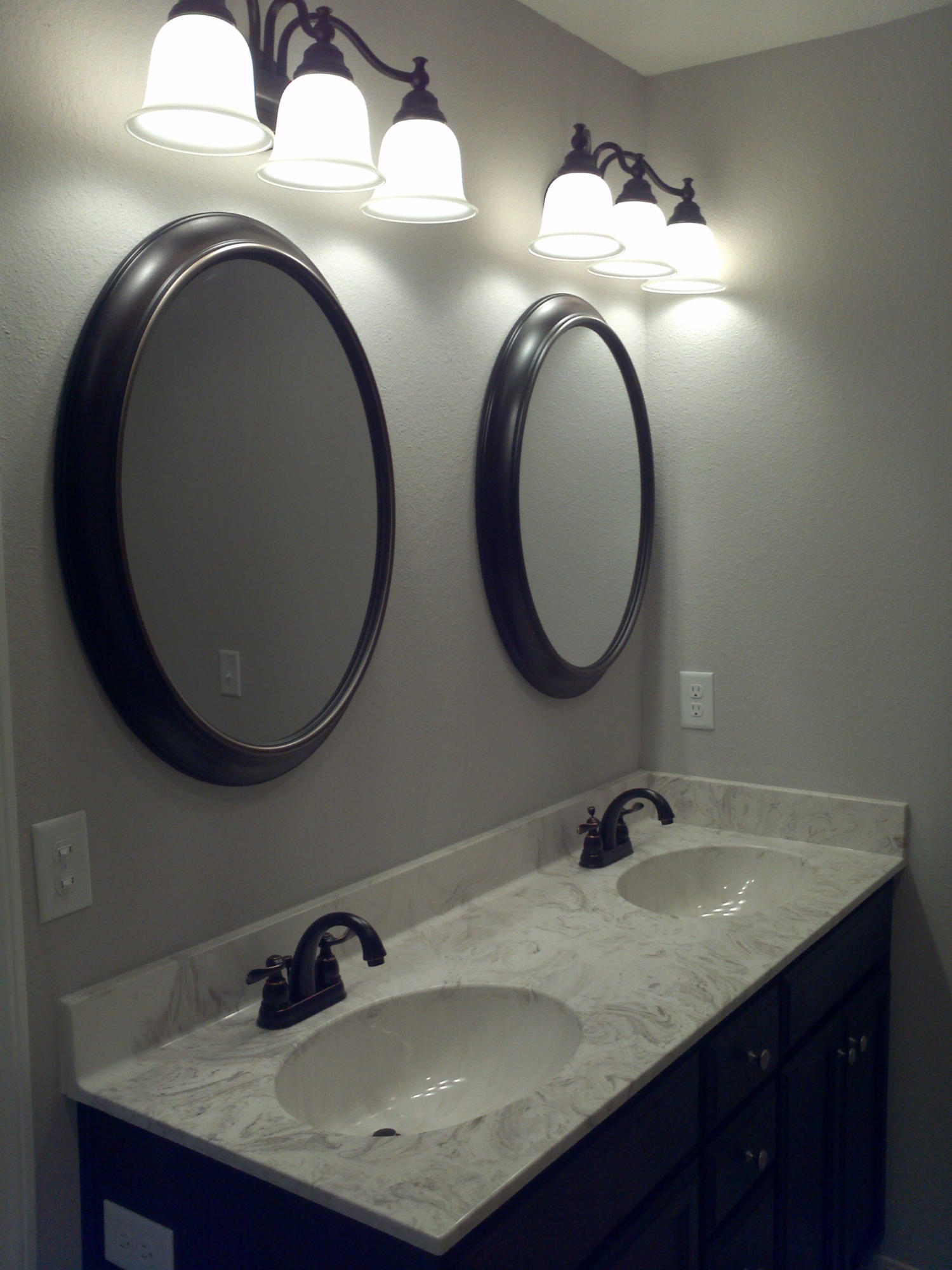 121 Water Oaks Loop Santa Rosa Beach, FL 32459 - Photo 9 of 14 Master Bathroom with Double Vanity