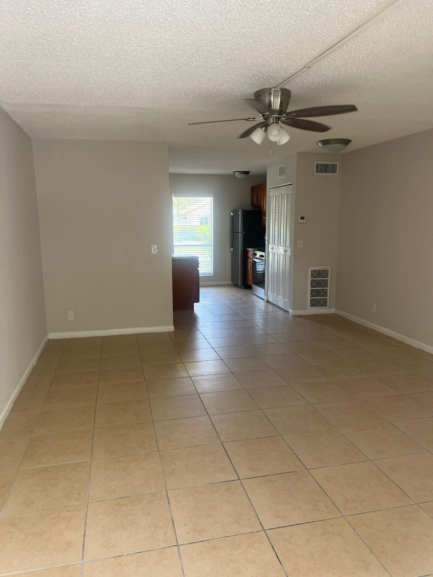 559 Northeast 48th Street, Unit 303 Boca Raton, FL 33431 - Photo 4 of 5 IMG_6462
