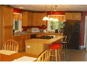 86 Odell Road Sandown, NH 03873 - Photo 3 of 9