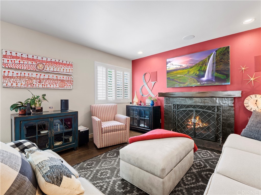 25620 Wolfe Circle Stevenson Ranch, CA 91381 - Photo 20 of 53