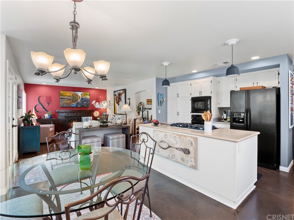 25620 Wolfe Circle Stevenson Ranch, CA 91381 - Photo 23 of 53