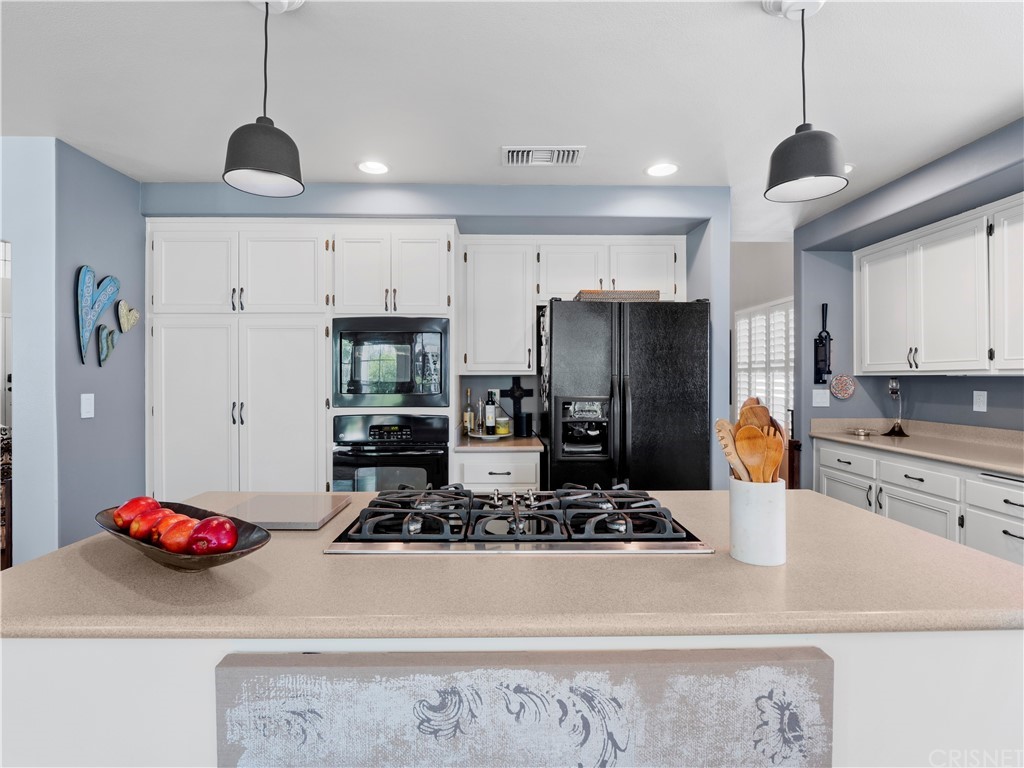 25620 Wolfe Circle Stevenson Ranch, CA 91381 - Photo 26 of 53