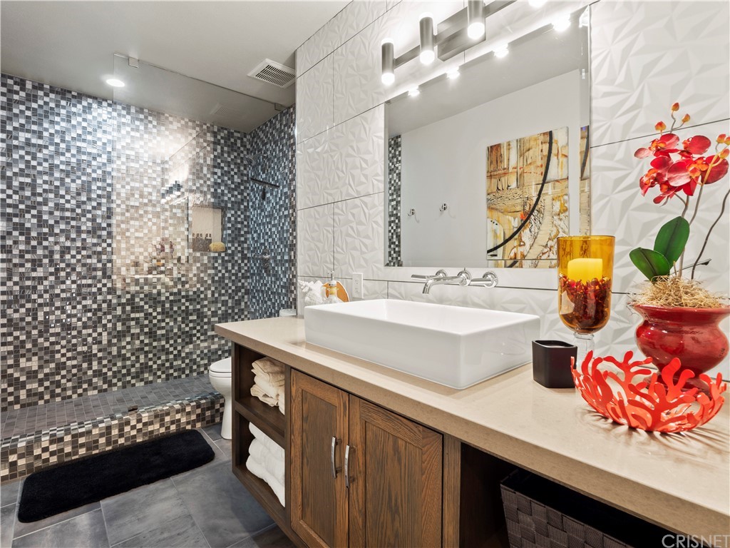 25620 Wolfe Circle Stevenson Ranch, CA 91381 - Photo 32 of 53