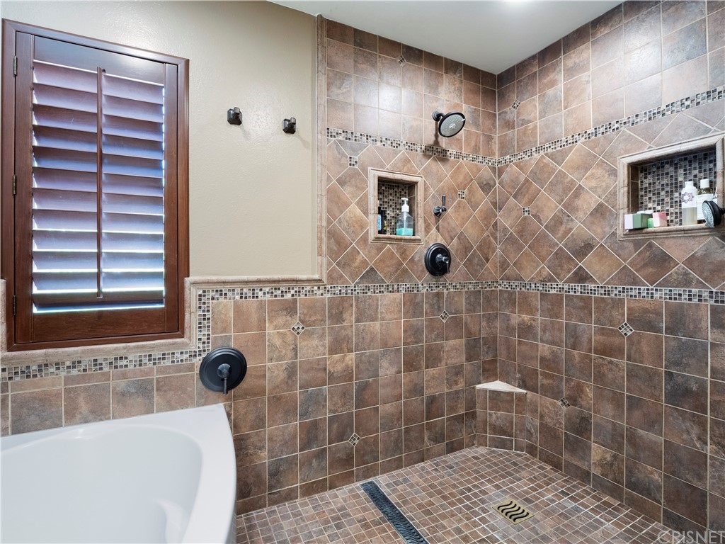 25620 Wolfe Circle Stevenson Ranch, CA 91381 - Photo 40 of 53