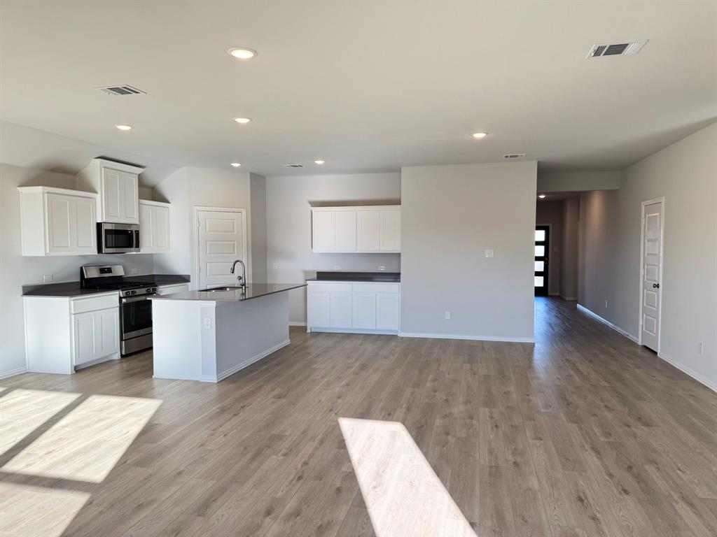 2022 Sycamore Rdg Trail Van Alstyne, TX 75495 - Photo 13 of 28