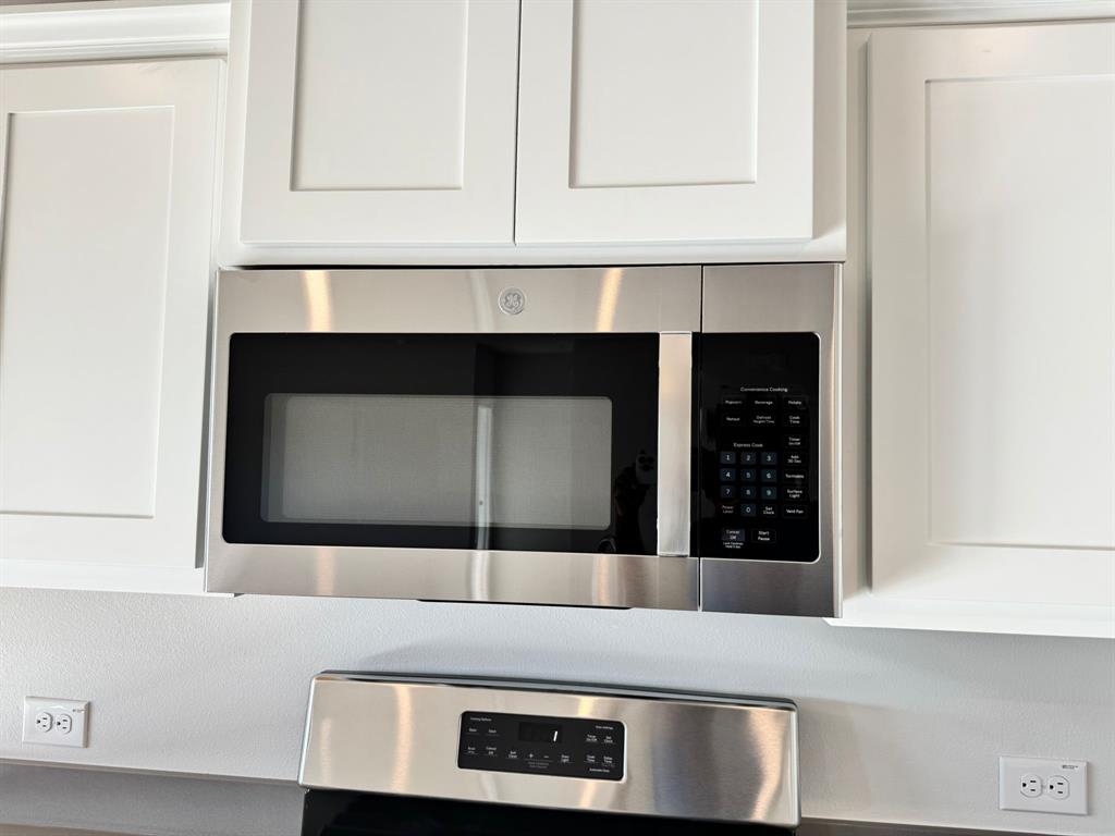 2022 Sycamore Rdg Trail Van Alstyne, TX 75495 - Photo 17 of 28