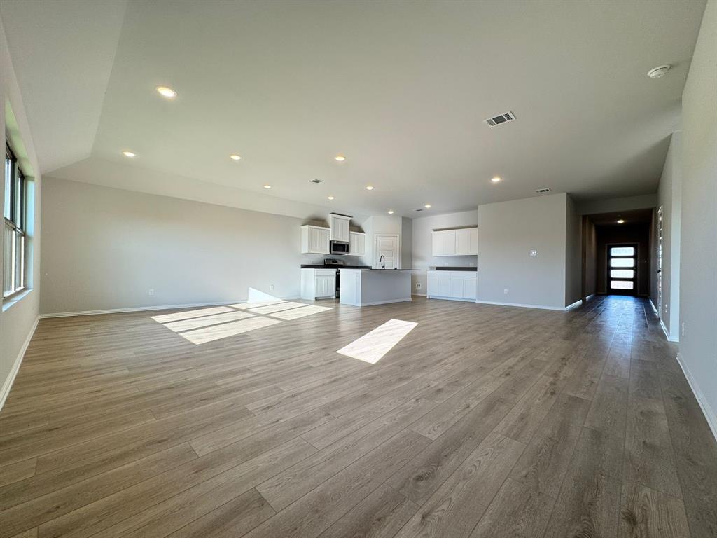 2022 Sycamore Rdg Trail Van Alstyne, TX 75495 - Photo 4 of 28