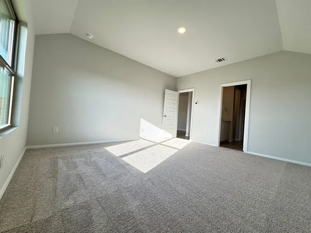 $2,000 | 2022 Sycamore Rdg Trail, Van Alstyne, TX 75495