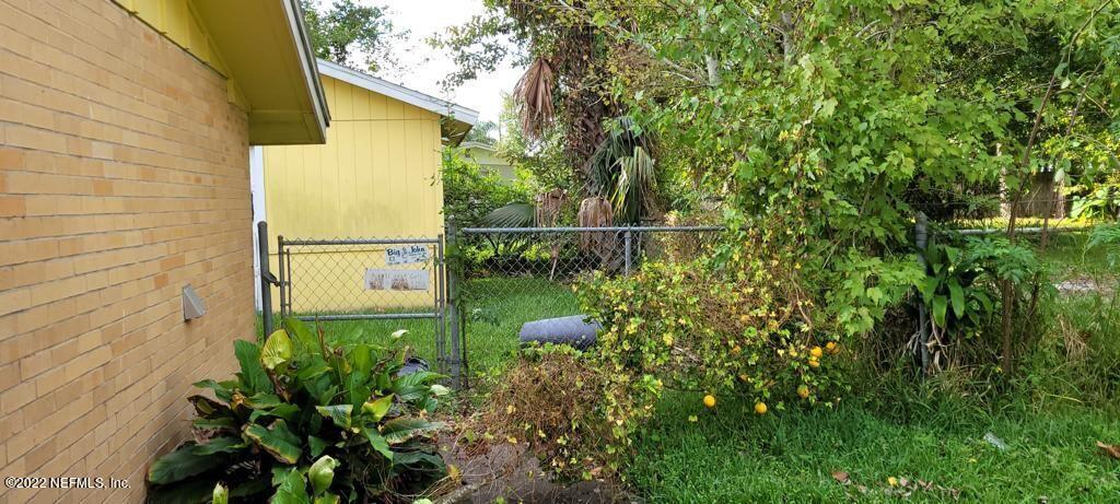 5704 Beney Road Jacksonville, FL 32207 - Photo 22 of 33 WhatsApp Image 2022-11-23 at 2.19.11 PM