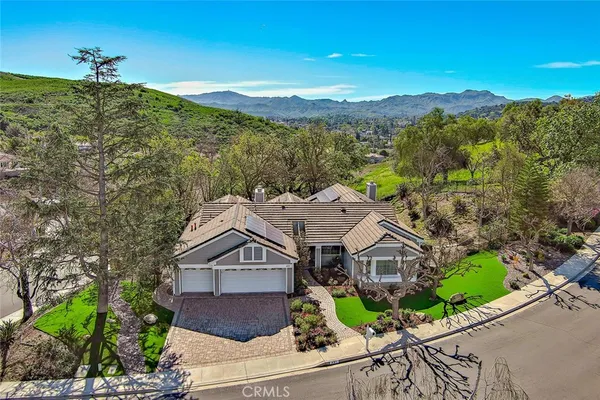 $1,995,000 | 491 Twin Oaks Court, Thousand Oaks, CA 91362