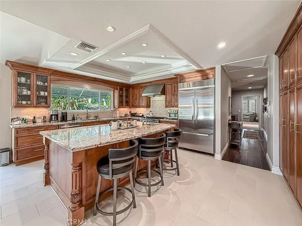 $1,995,000 | 491 Twin Oaks Court, Thousand Oaks, CA 91362