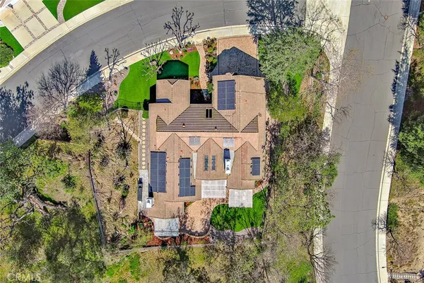 $1,995,000 | 491 Twin Oaks Court, Thousand Oaks, CA 91362