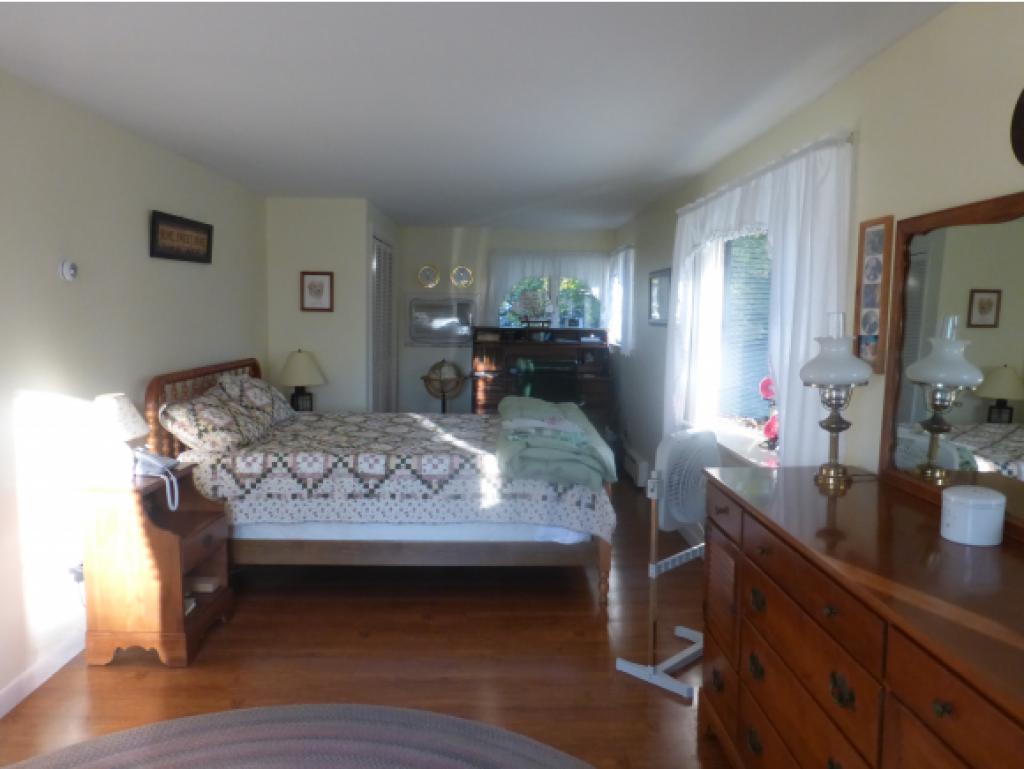 33 Quaker Street Ferrisburgh, VT 05456 - Photo 21 of 36 Gallery Image 21