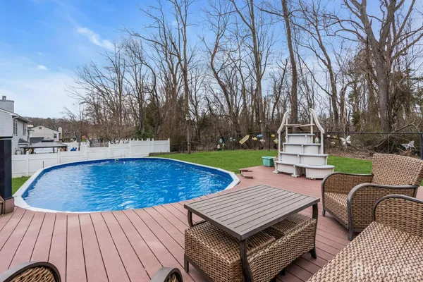 $699,900 | 17 Heritage Drive, Howell, NJ 07731
