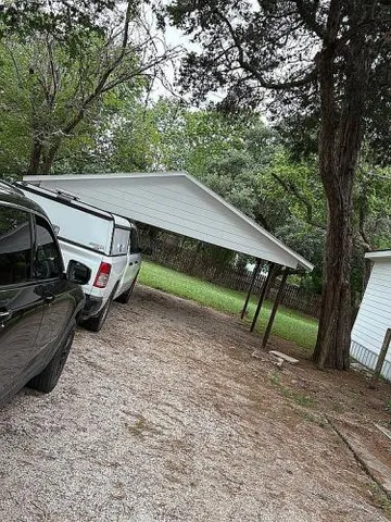 $385,000 | 308 East Morris Street, Unit 308, Yoakum, TX 77995