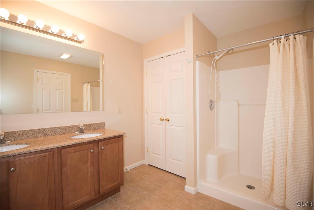 7690 Racite Road Lower Macungie Township, PA 18062 - Photo 25 of 38 Gallery Image 25
