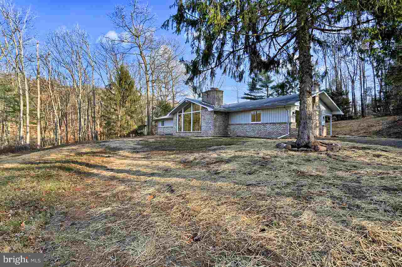 6175 Lewisberry Road Dover, PA 17315 - Photo 2 of 33 Gallery Image 2