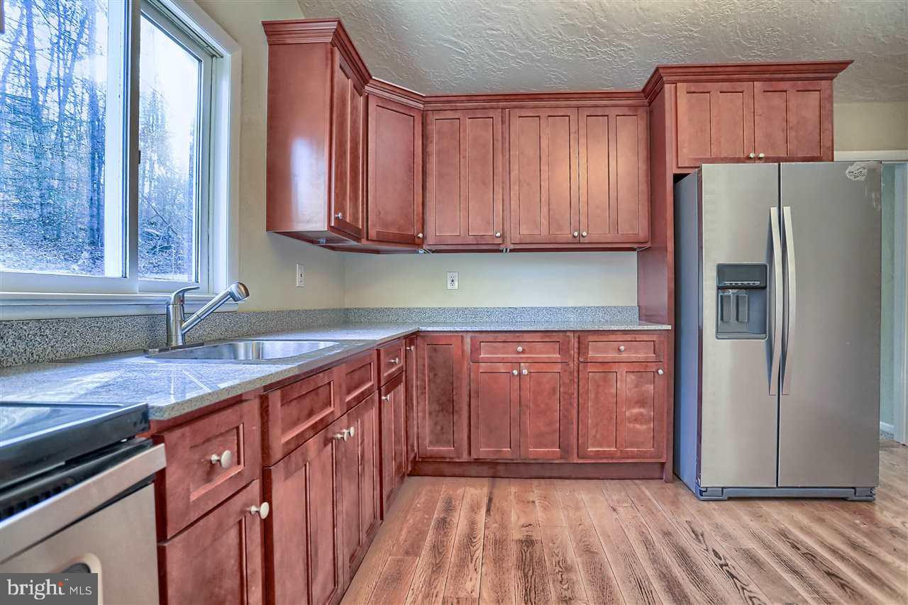 6175 Lewisberry Road Dover, PA 17315 - Photo 8 of 33 Gallery Image 8