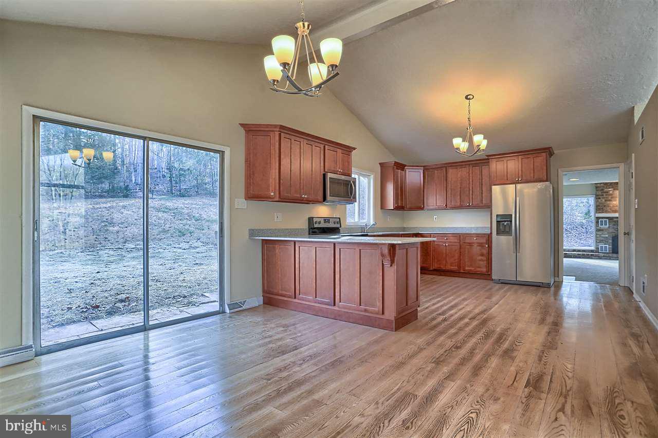 6175 Lewisberry Road Dover, PA 17315 - Photo 9 of 33 Gallery Image 9