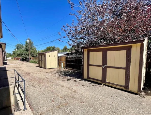 $800,000 | 832 South Bowen Street, Longmont, CO 80501