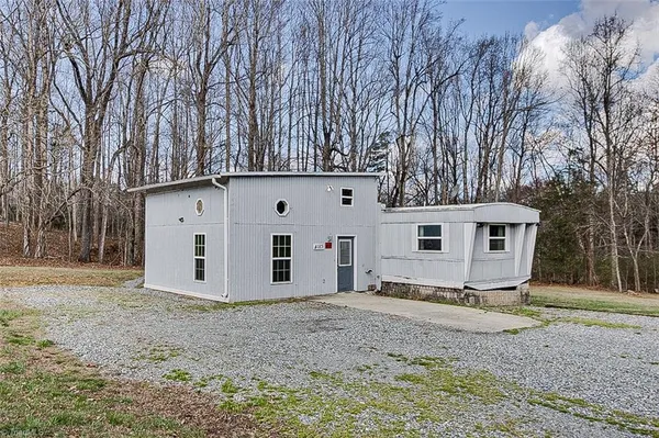 $225,000 | 4183 Flinchum Farm Road, Liberty, NC 27298