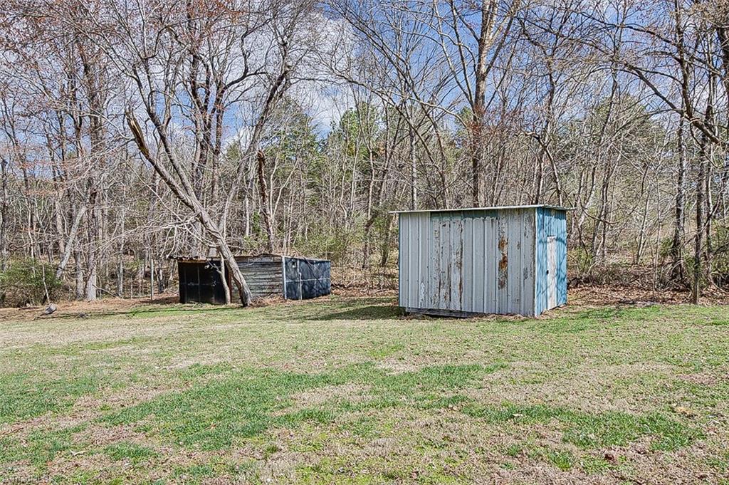4183 Flinchum Farm Road Liberty, NC 27298 - Photo 35 of 46