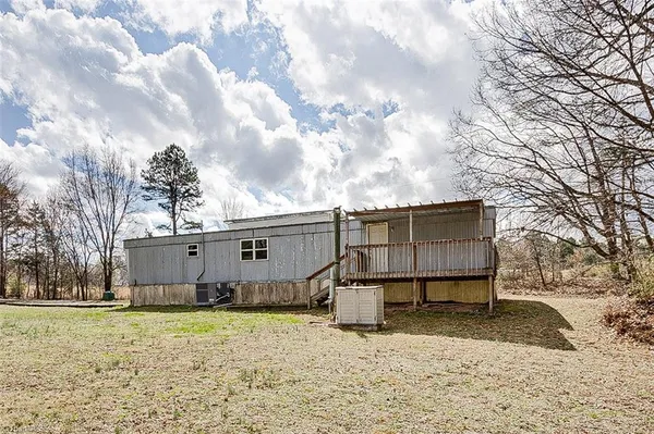 $225,000 | 4183 Flinchum Farm Road, Liberty, NC 27298