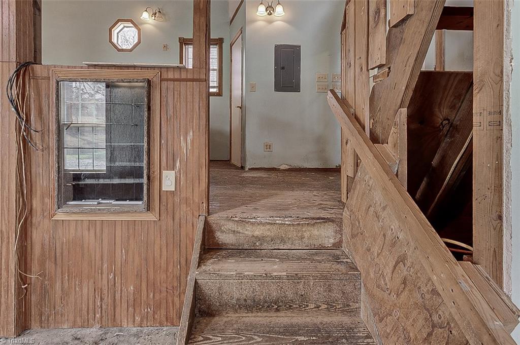 4183 Flinchum Farm Road Liberty, NC 27298 - Photo 7 of 46