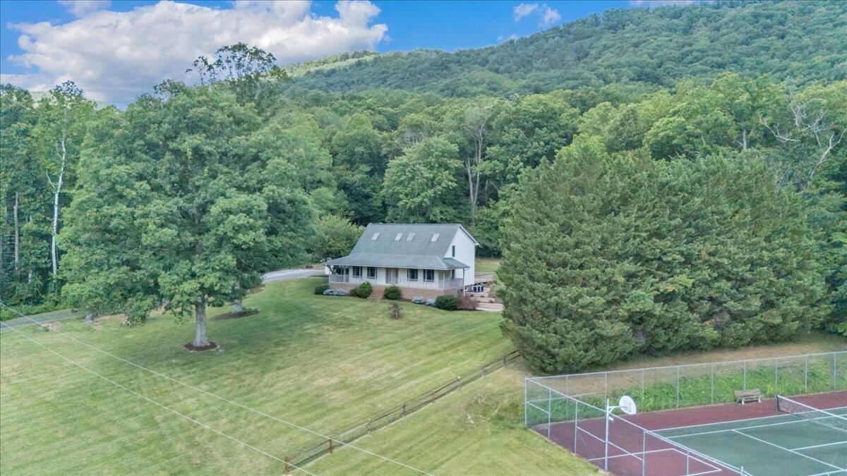 5145 Bradshaw Road Salem, VA 24153 - Photo 84 of 93 84-DJI_20260611111540_0006_D