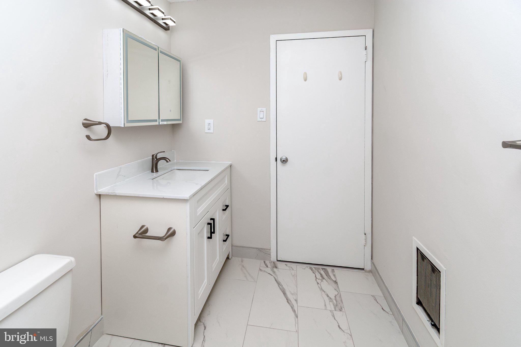 860 Lower Ferry Road, Unit 3B Ewing, NJ 08628 - Photo 26 of 38 Gallery Image 26