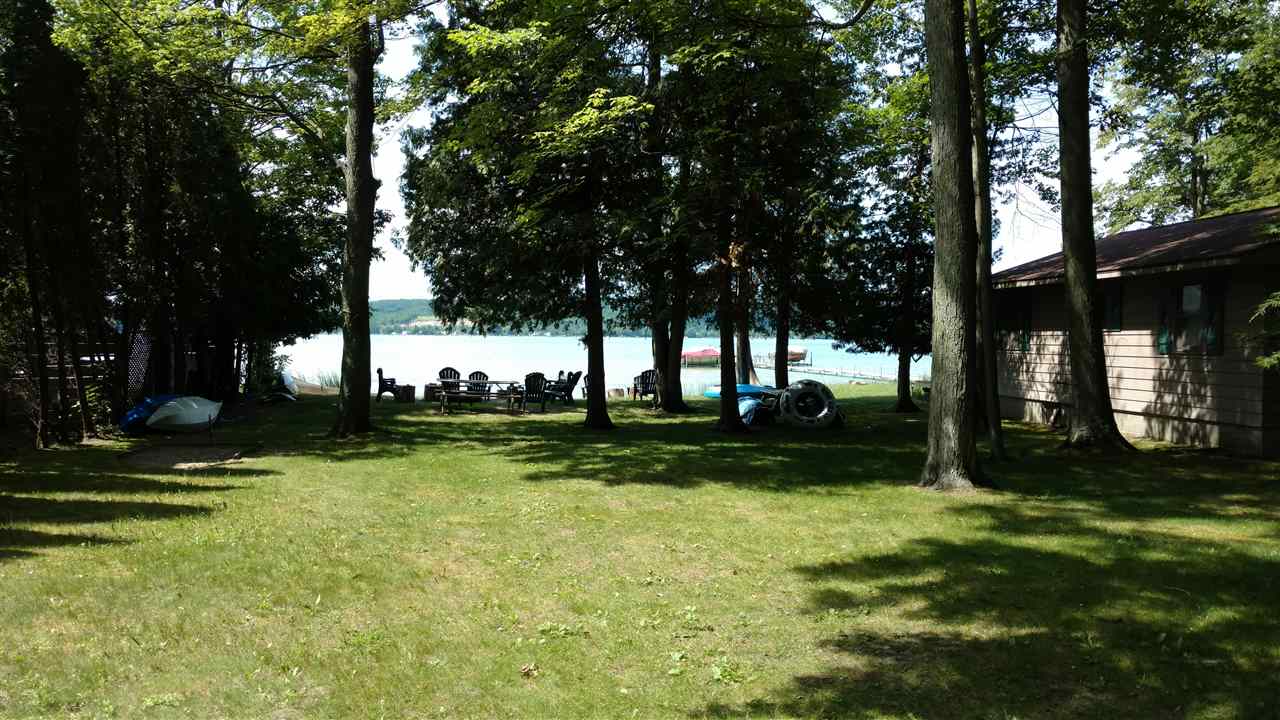 8461 Deadstream Road Honor, MI 49640 - Photo 19 of 20 1858232-18.JPG