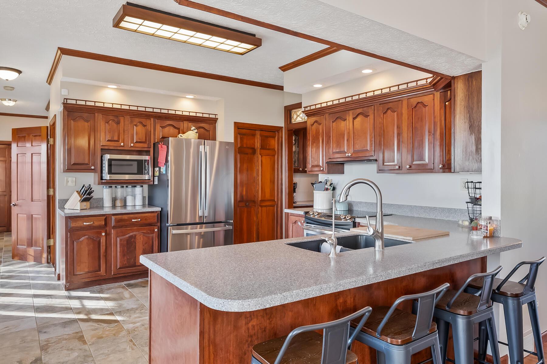 3854 Maple Grove Road Marion, OH 43302 - Photo 31 of 53 31-web-or-mls-3854 Maple Grove Rd-131